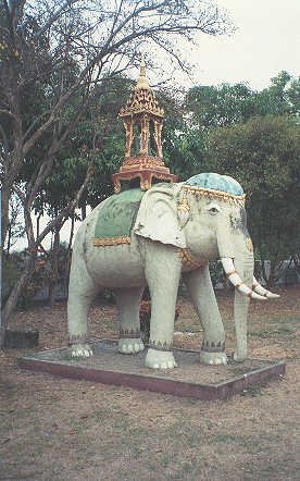 Si vous allez en Thailande fates vous raconter la lgende de l'lphant blanc